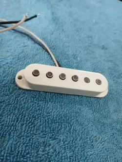 SHOP '65 STRATOCASTER