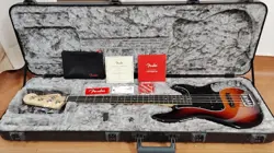 FENDER AMERICAN ELITE BASS SAFE PACKING!