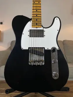 JOURNEYMAN TELECASTER BLACK