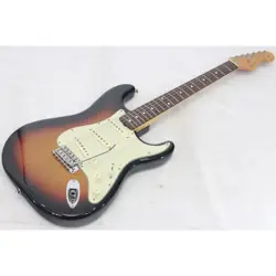 FENDER 60S STRATOCASTER
