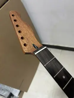 NECK ROSEWOOD FRETBOARD