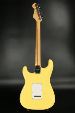 STRATOCASTER BUTTERCREAM