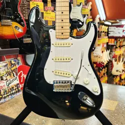 MADE BY FENDER JAPAN ST-STD 2007 2010