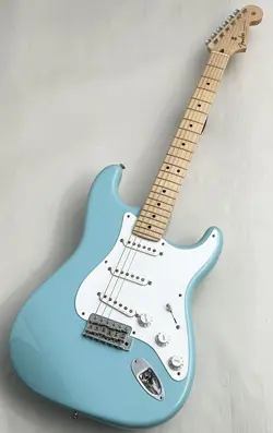 BLUE STRATOCASTER