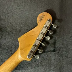 FENDER CUSTOM SHOP 60 STRAT NOS MADE IN 2005, USED, 3.74KG