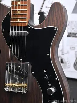 TELE THINLINE CLOSET