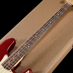 62 JAZZ BASS