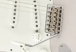 VINTAGE STRATOCASTER TREMOLO
