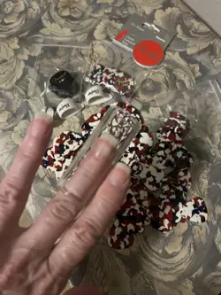 LARGE LOT OF GUITAR ACCESSORIES PICKS GLASS GUITAR SLIDE FENDER HEAVY PICKS