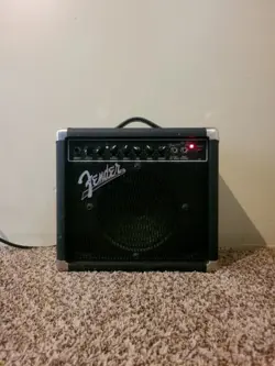 FENDER FRONTMAN REVERB GUITAR AMP 38 W 120V~60HZ TYPE PR 241 TESTED AND WORKING