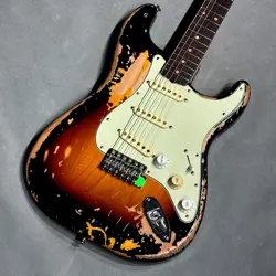 MCCREADY STRATOCASTER PEARL