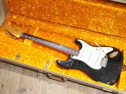 STRATOCASTER 50TH