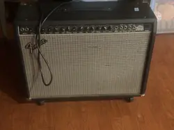 ULTRA CHORUS AMPLIFIER