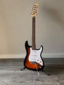 SQUIER BY FENDER STRATOCASTER  ELECTRIC GUITAR