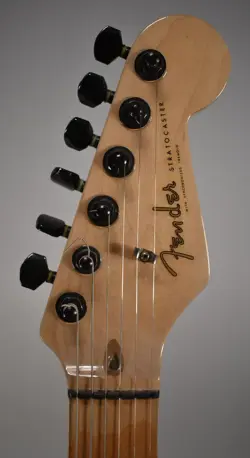 STRATOCASTER HH
