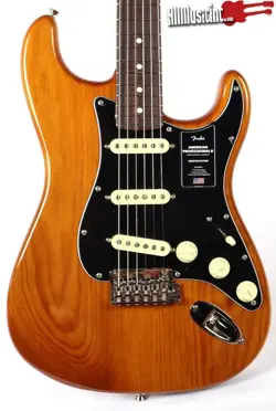 PINE STRATOCASTER STRAT