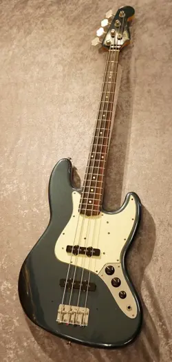 1964 JAZZ BASS