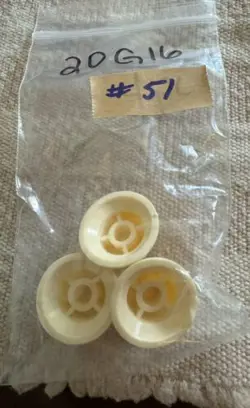 STRATOCASTER REPLACEMENT KNOBS