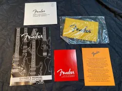 2002 FENDER GUITAR OWNER'S MANUAL W/ POLISHING CLOTH STRATOCASTER, TELECASTER