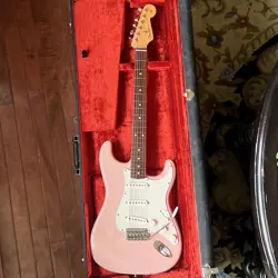 VINTAGE STRATOCASTER 1961