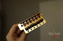 GENUINE FENDER TREMOLO BRIDGE FOR MIM/MEXICAN STRAT/STRATOCASTER GUITAR - GOLD