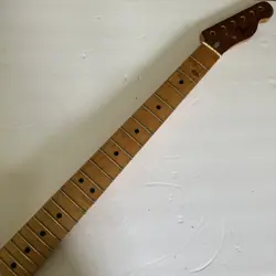 GUITAR NECK MAPLE.