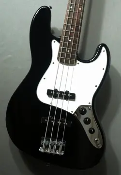 SQUIER BY FENDER AFFINITY JAZZ BASS USED POPLAR BODY BLACK W/SOFT CASE