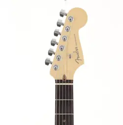 AMERICAN DELUXE STRATOCASTER