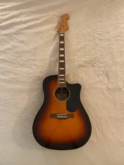 2010 FENDER KINGMAN SCE CALIFORNIA SERIES ACOUSTIC GUITAR 3 TONE SUNBURST