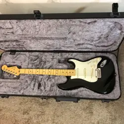 FENDER AMERICAN PROFESSIONAL II STRATOCASTER ELECTRIC GUITAR BLACK 2022