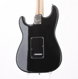 DELUXE STRATOCASTER BLACK