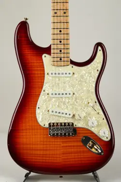 FENDER CUSTOM SHOP STRATOCASTER FLAME MAPLE TOP MOD 1995