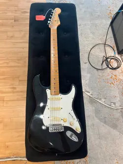 USA FENDER SQUIER STRATOCASTER 1989 - BLACK