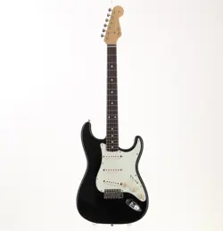 FENDER JAPAN ST62
