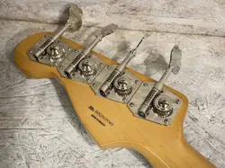 USED ELECTRIC BASS