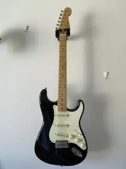 ELECTRIC GUITAR FENDER STRATOCASTER HYBRID 50S MIDNIGHT BLUE MADE IN JAPAN