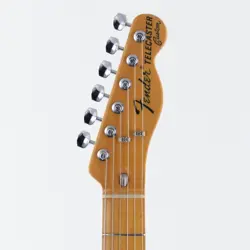 FENDER CLASSIC