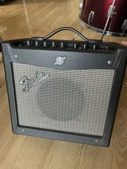 AMPLIFIER 70 WATTS