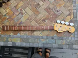 VINTAGE FENDER PRECISION BASS, ELECTRIC GUITAR NECK, SERIAL # O 075809