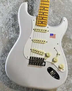 FENDER ERIC JOHNSON STRATOCASTER WHITE BLONDE