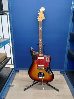 FENDER JAPAN JG66-85 3TS JAGUAR 3 TONE SUNBURST CRAFTED IN JAPAN 1997-2000