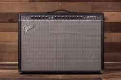 FENDER CHAMPION 100 GUITAR AMP, 120V
