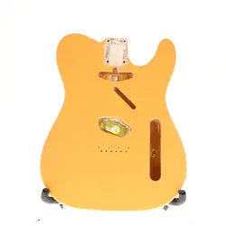 FENDER AMERICAN AVII