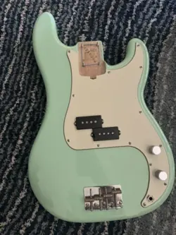 FENDER AMERICAN ORIGINAL PRECISION P BASS BODY SURF GREEN - LOADED BODY