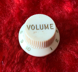 VOLUME KNOB WORN