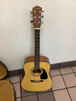 FENDER CLASSIC DESIGN DG-8S NAT DREADNOUGHT ACOUSTIC GUITAR, CASE