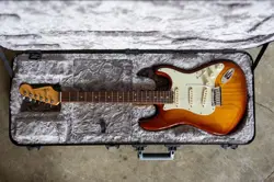 2019 USA FENDER STRATOCASTER ELITE