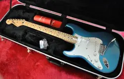 FENDER PLAYER STRATOCASTER LEFTY LPB