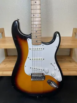 MIM 2005 STRATOCASTER