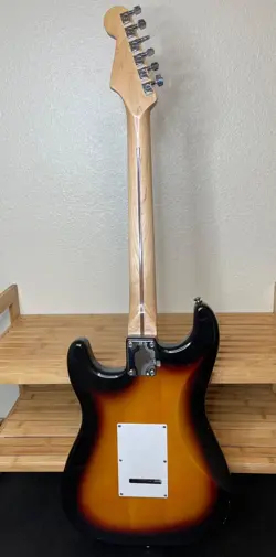 2005 STRATOCASTER